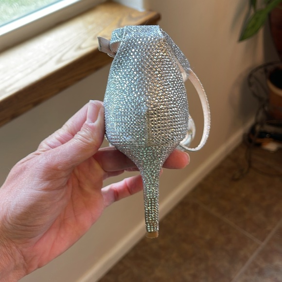 Silver Sparkle Dress Shoes - Picture 4 of 6